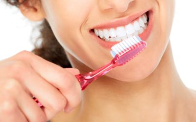 Escova dental: saiba como escolher o modelo ideal